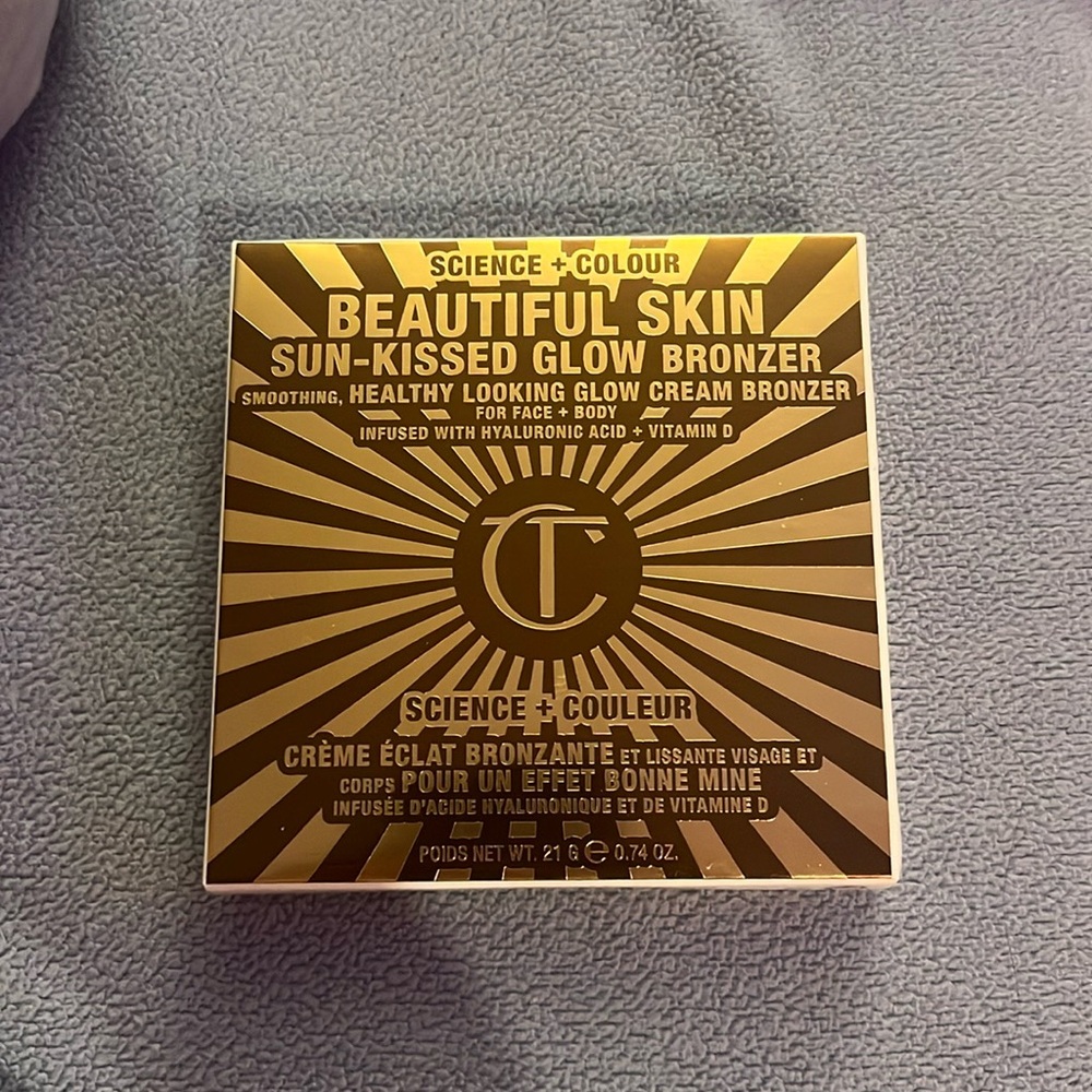 Charlotte Tilbury Beautiful Skin Sun-Kissed Glow Cream Bronzer
